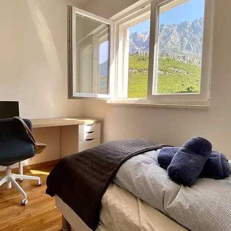 Apartment Makazura Sunset